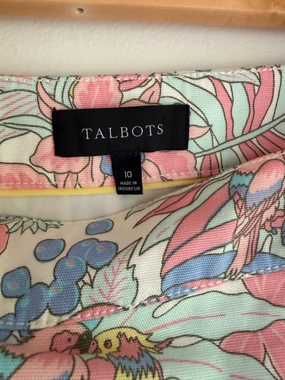 Talbots Pastel Bird and Floral Print A Line Cotton Mini Skirt Size 10 - Picture 5 of 6